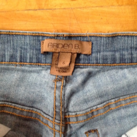 Arden B Blue Denim Jean Shorts Size 6 - Picture 7 of 11